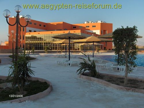 Domina Beach - Blick auf Hauptgebäude