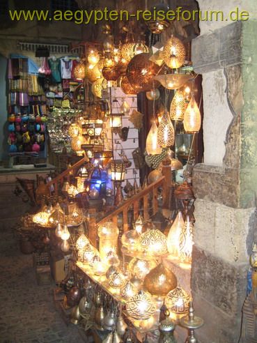 Lampen im Khan el Khalili Basar (Kairo)