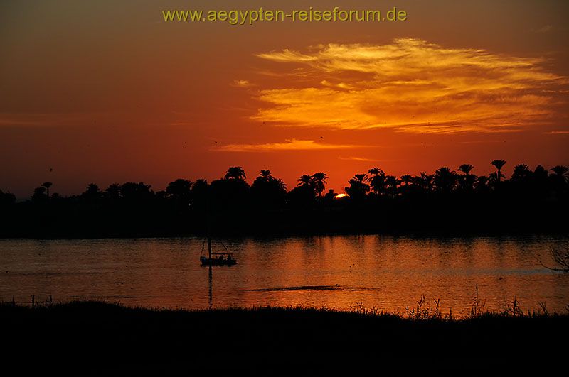Sonnenuntergang am Nil