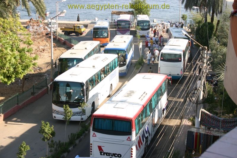 Busstau auf der Westbank