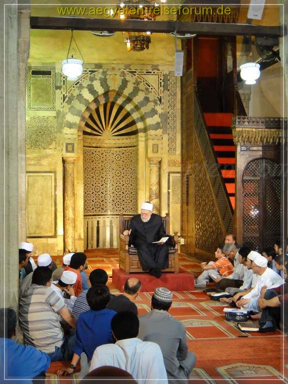 Koranstunde in der Al Azahr Moschee