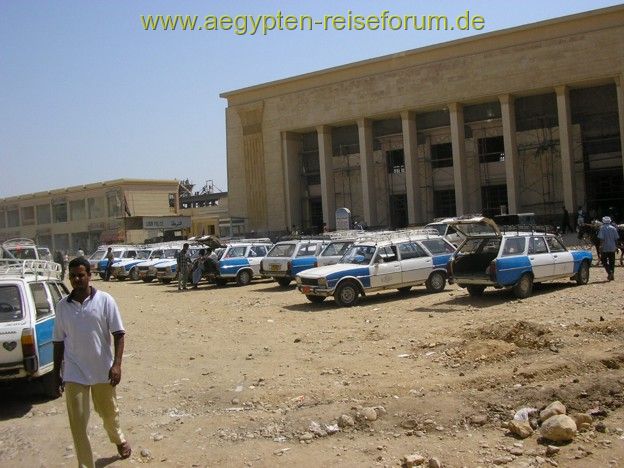Bahnhof Luxor