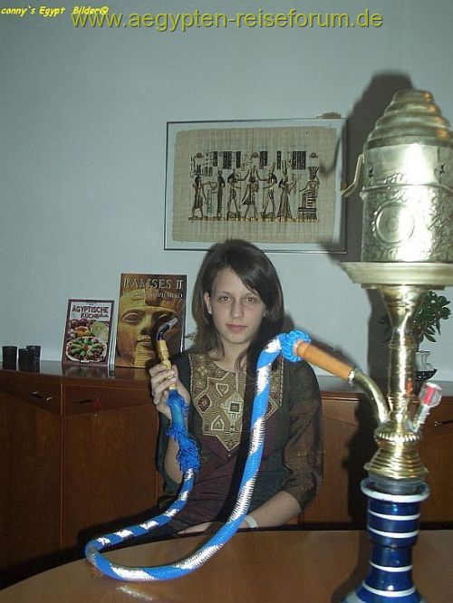 Julchen und ihre Shisha