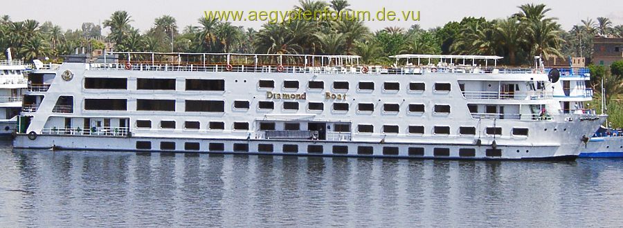 Diamond Boat