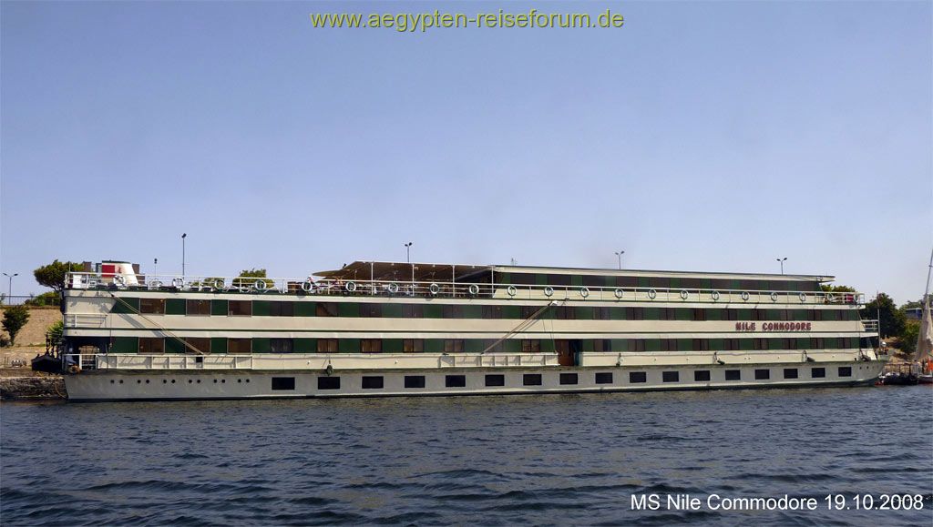 Nile Commodore