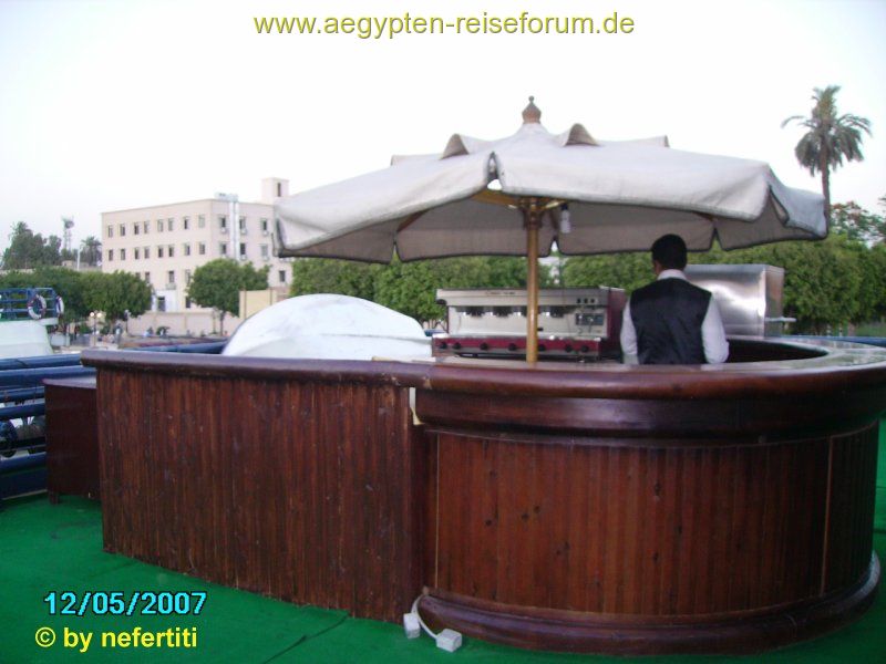 MS Monika - Bar auf dem Sonnendeck