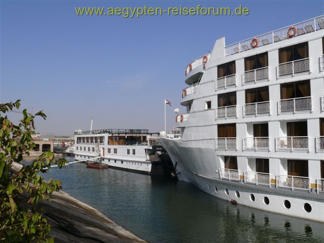 MS Omar El Kahyam