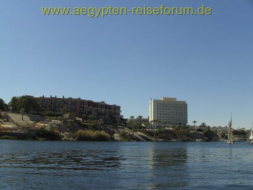 Old & New Cataract Hotel
