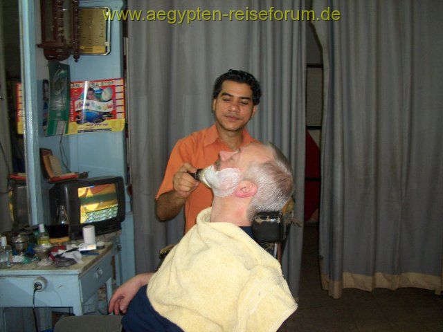 "Friseursalon"-Luxor